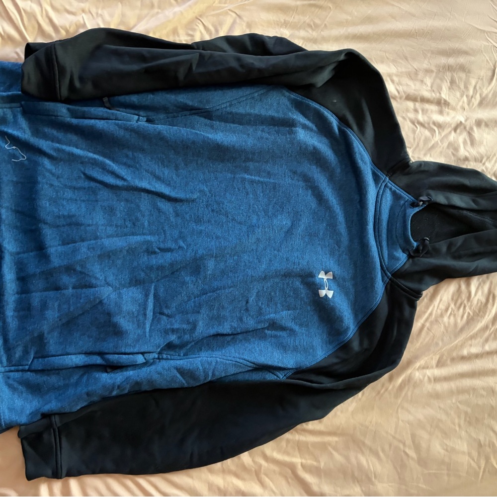 Under Armour Black and Blue Pullover